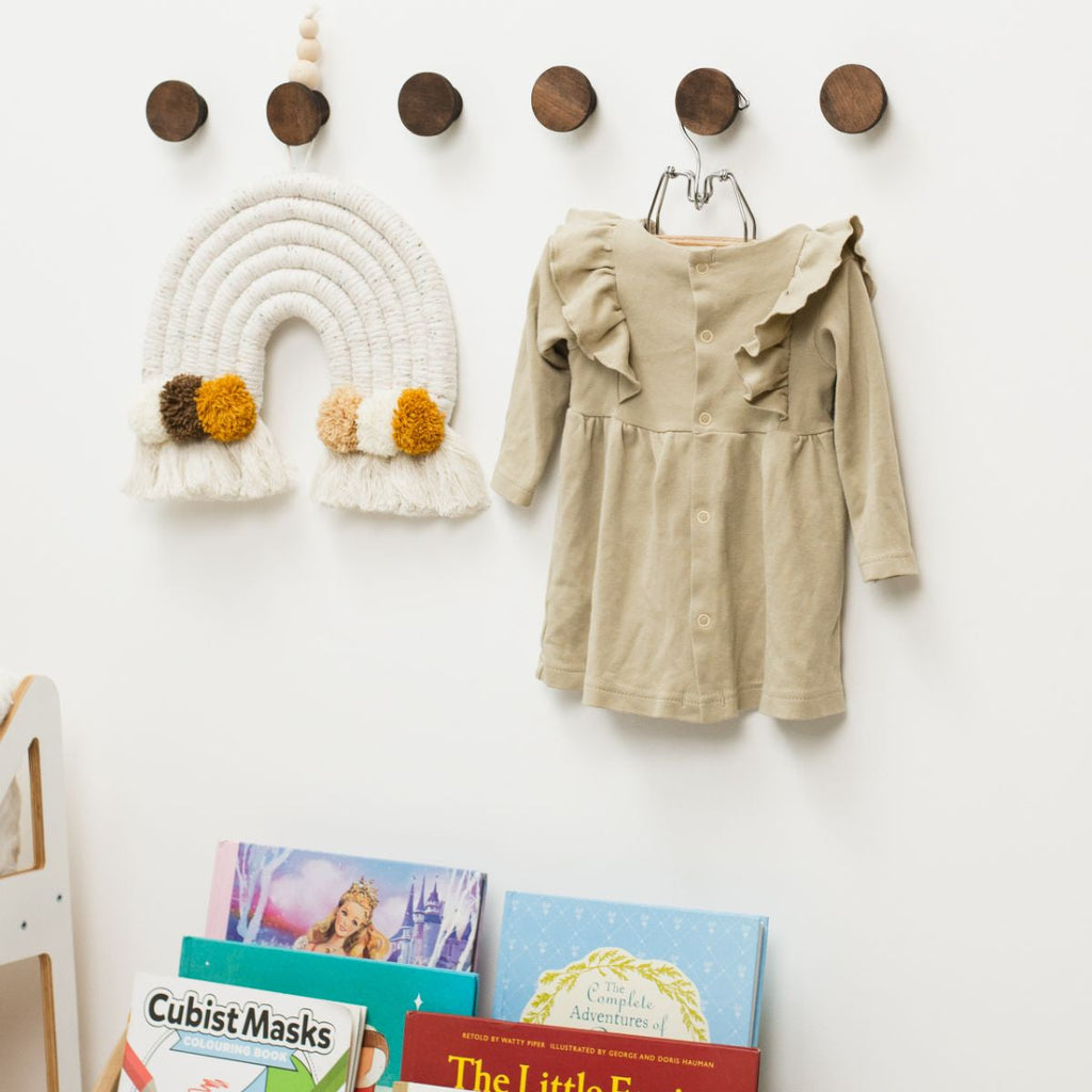 Animal hooks for wall