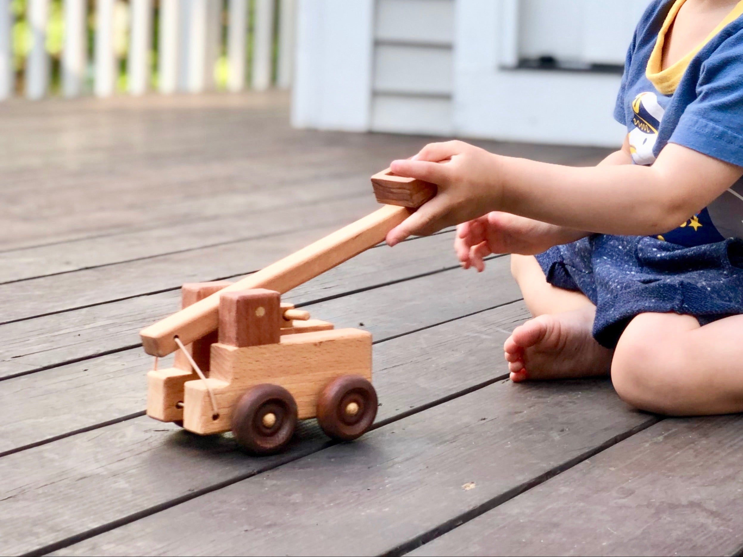 Hand-Crafted Wooden Catapult Sling Shot Toy